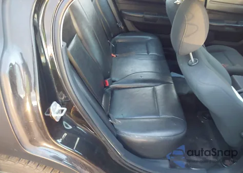 2010 Dodge Charger z USA, uszkodzony, nr VIN 2B3AA4CT4AH281247